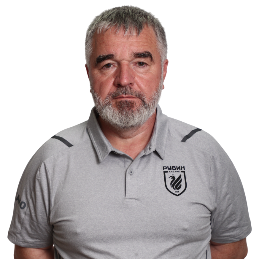 Озджан Яшар